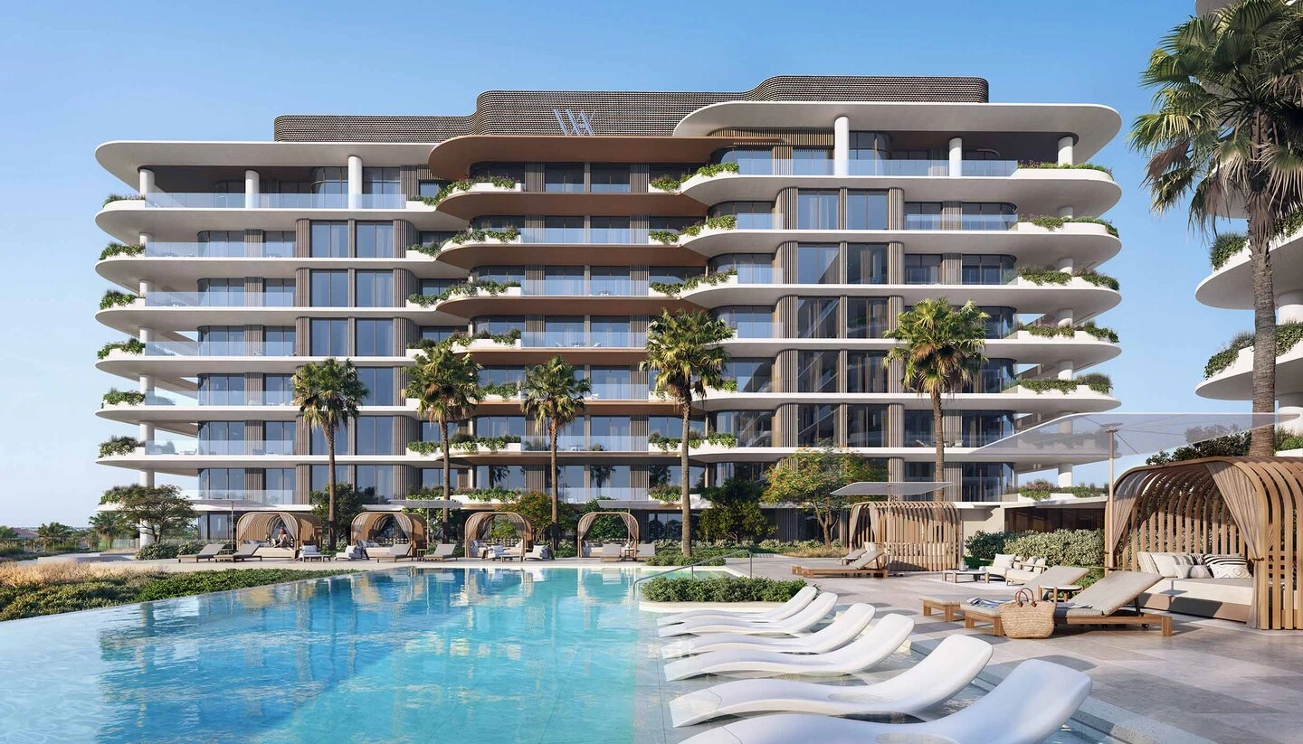 waldorf astoria residences yas pool side
